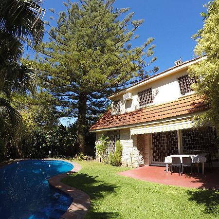 Bed and Breakfast Deaf Twins Bed/Breakfast Martínez Esterno foto